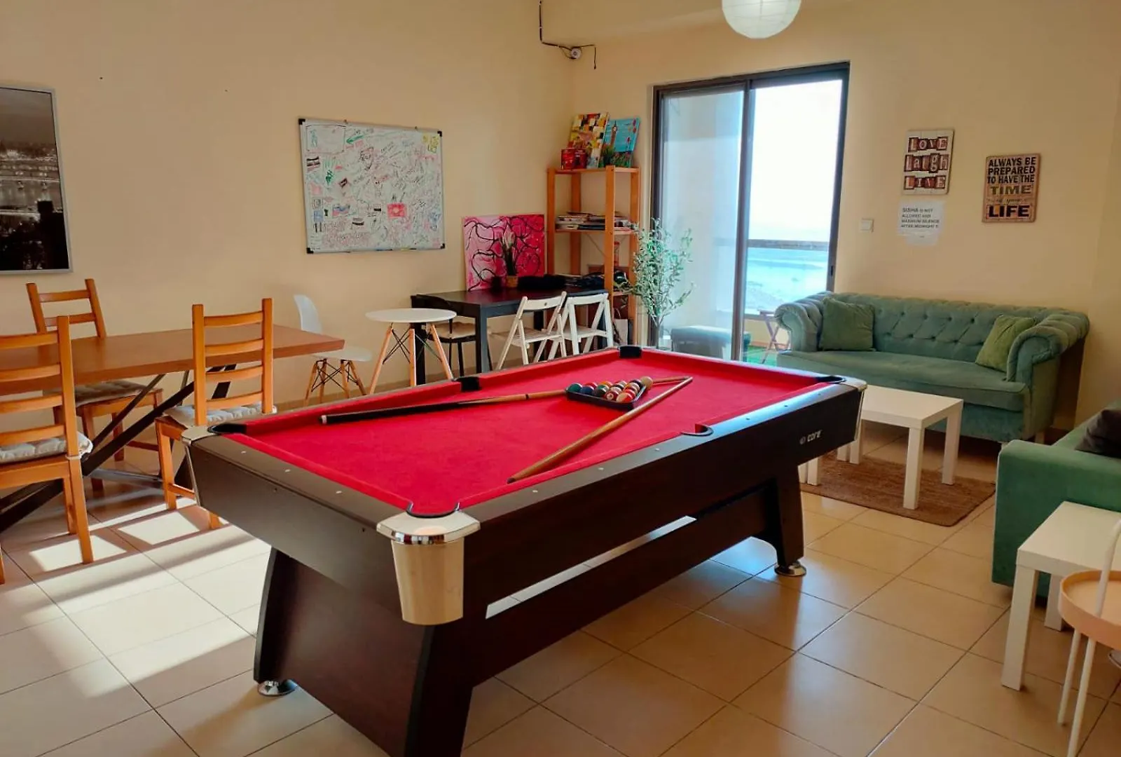 Bohemian Backpackers Hostel Dubai United Arab Emirates